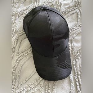 TNA Golden by Aritzia - Satin Black Camo Hat
